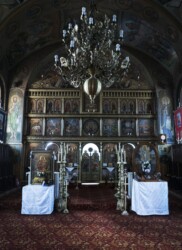 L'église orthodoxe de Purcareni / The Orthodox Church of Purcareni L'église orthodoxe de Purcareni / The Orthodox Church of Purcareni